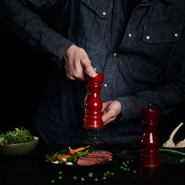 London Salt and pepper mill set, red, Cole & Mason
