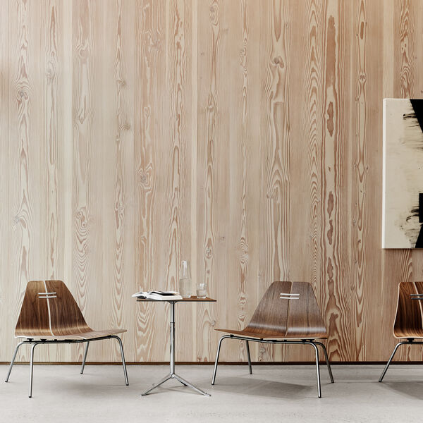 PK23&trade; Lounge Chair, clear lacquered walnut/steel, Fritz Hansen