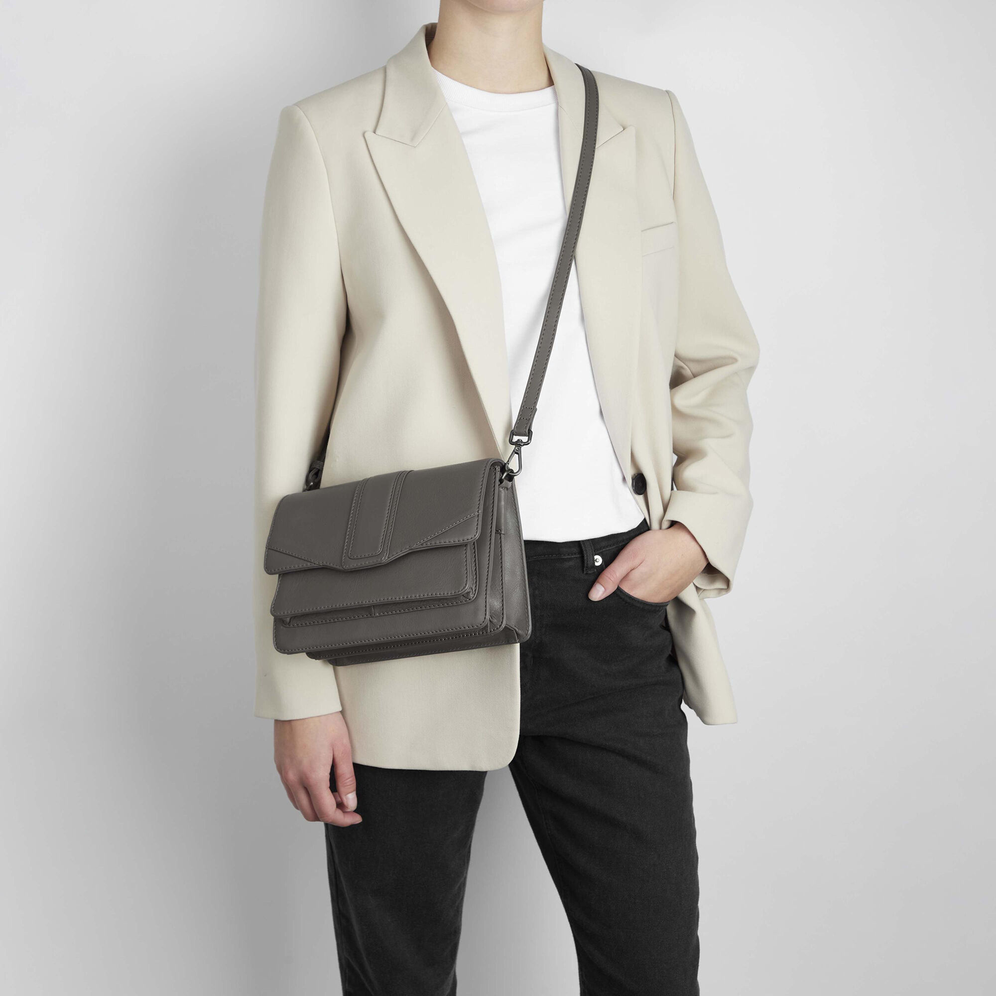 Markberg crossbody bag shop