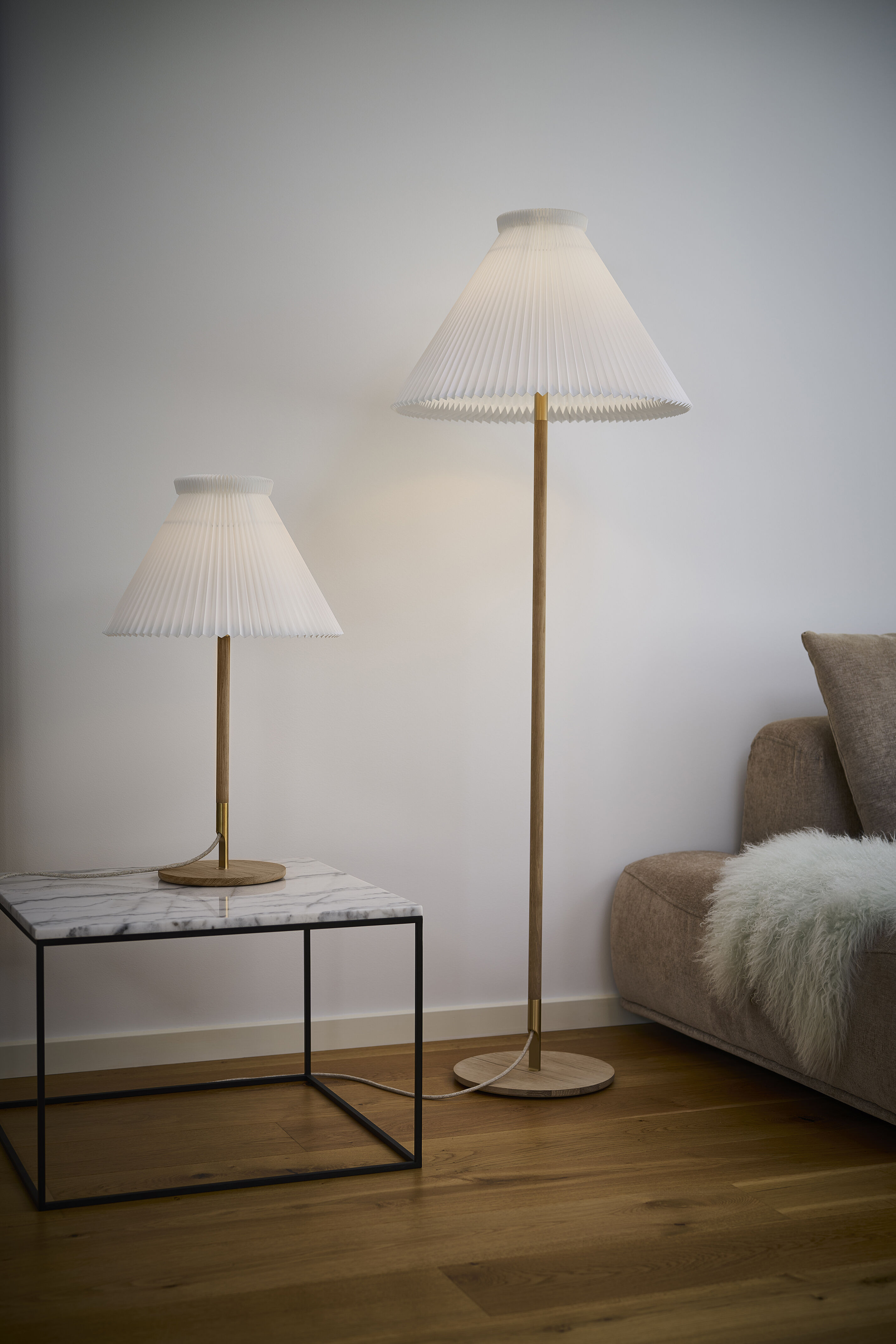 Le klint outlet table lamp