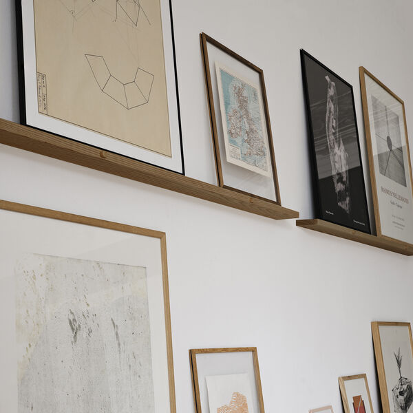 Gallery Shelf, oak Gallery Shelf, oak, MOEBE