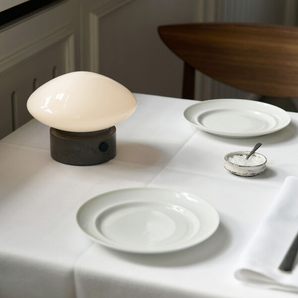 Mist AP21 Portable Lamp, grigio caldo Mist AP21 Portable Lamp, grigio caldo, &Tradition