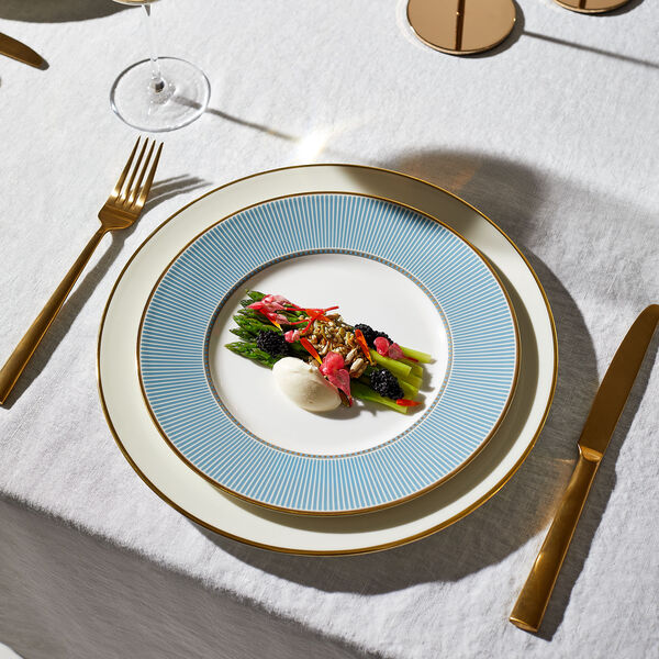 Heila Plate &Oslash; 23 cm, light blue/white/gold, Wedgwood