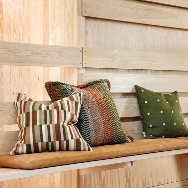 IDA Cushion, olive burgundy, R&oslash;ros Tweed