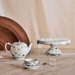 Black Fluted Half Lace Cakestand Ø 33 cm, Royal Copenhagen