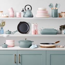 Signature Round Skillet Ø 23 cm, sea salt, Le Creuset