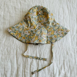 Yvonne Hat Baby, sunkissed, Lalaby