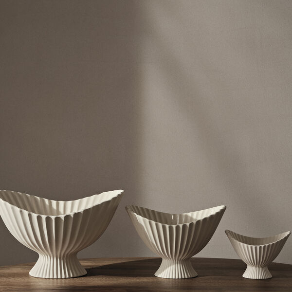 Fountain Bowl Large, off-white, Ferm Living
