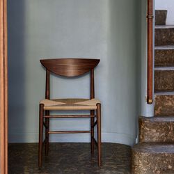 Drawn HM3 Dining Chair, oiled walnut, &Tradition