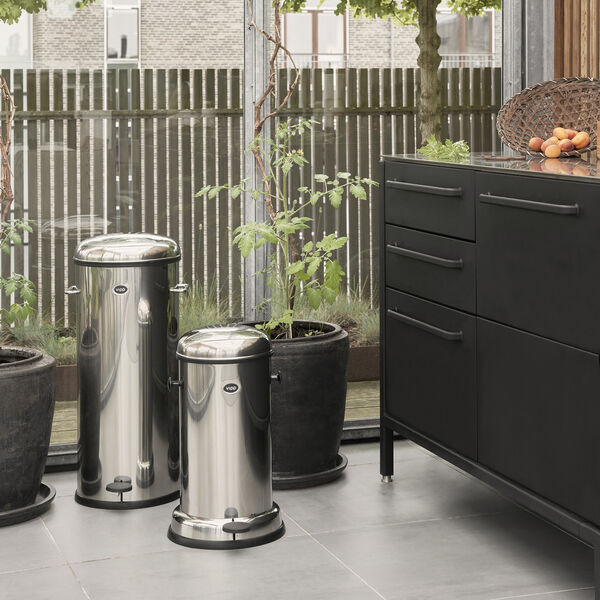 VIPP17 Pedal Bin, stainless steel, Vipp