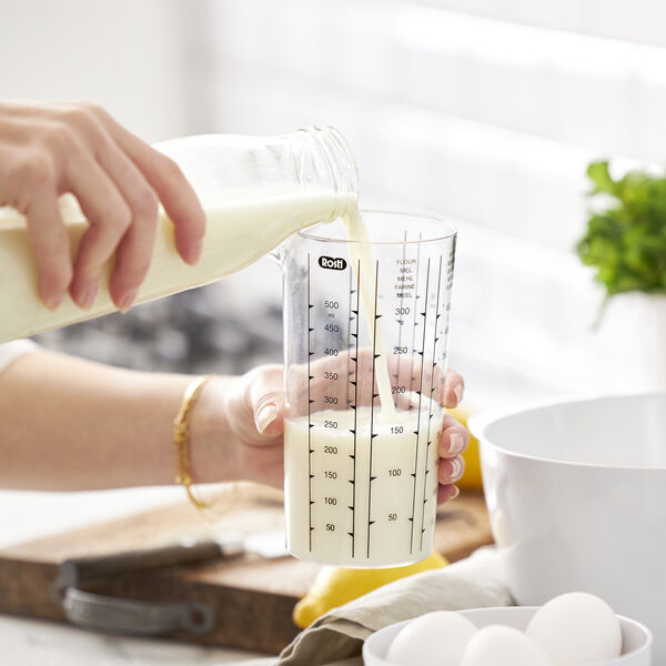 Measuring Cup, Rosti