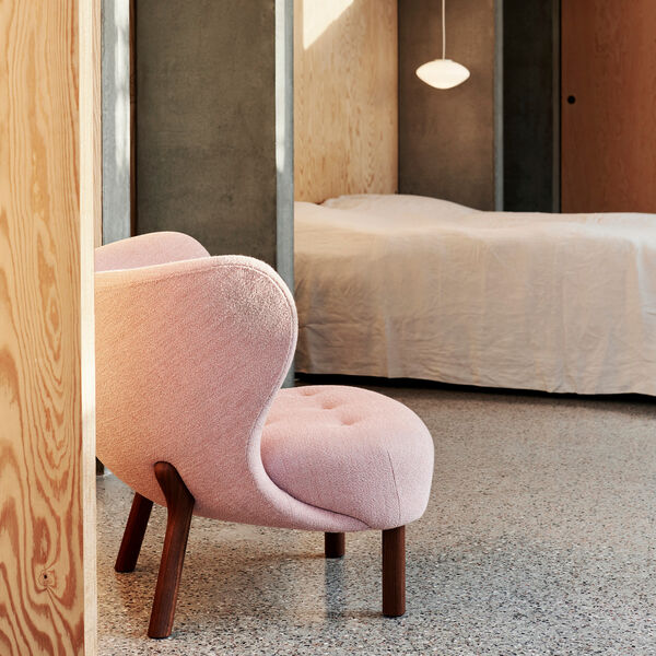 Little Petra VB1 Lounge Chair & Pouf ATD1, Eriture 0640/oiled walnut, &Tradition