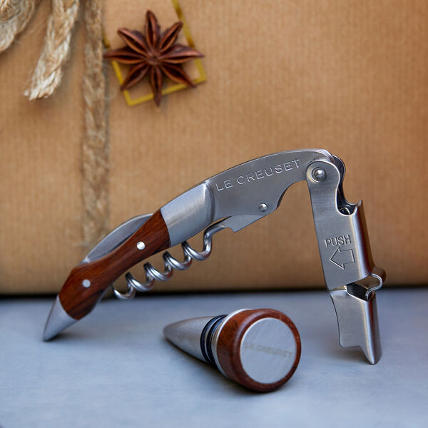 GS-190 gift set with WT-110 and cork GS-190 gift set with WT-110 and cork, Le Creuset