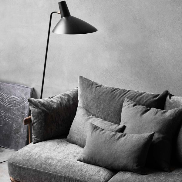 Tripod HM8 Floor Lamp, black Tripod HM8 Floor Lamp, black, &Tradition