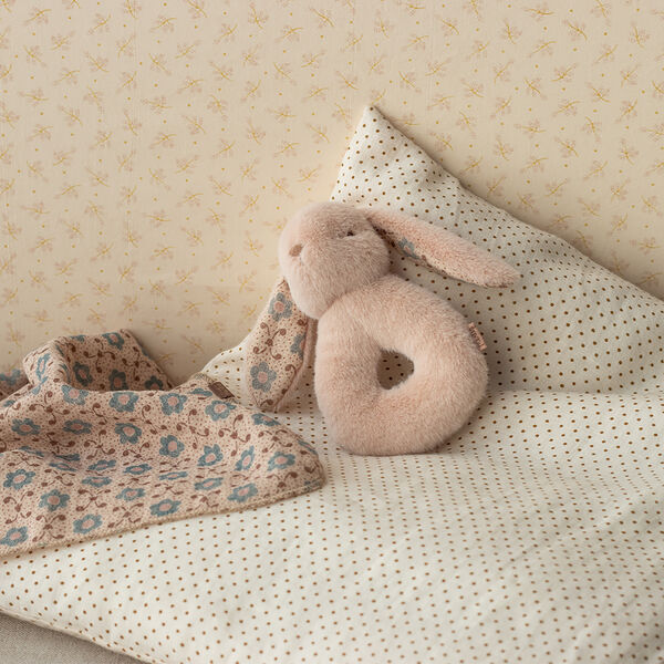 Bunny Rattle Set, powder, Maileg