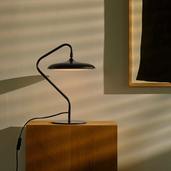 Artist Table Lamp, black, Design For The People
