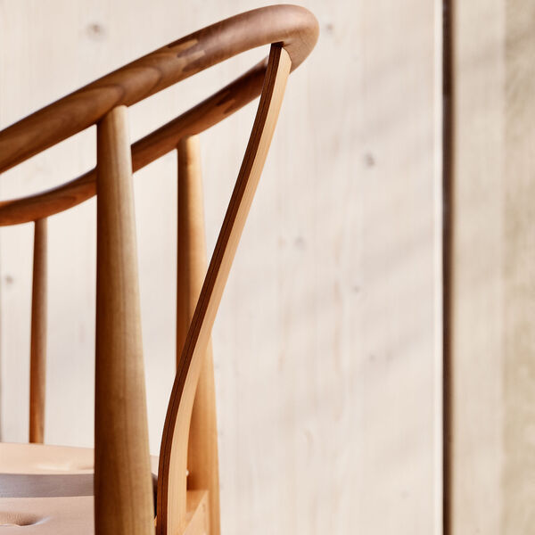 China Chair™ 80th Anniversary Edition, oiled cherry/natural China Chair™ 80th Anniversary Edition, oiled cherry/natural, Fritz Hansen