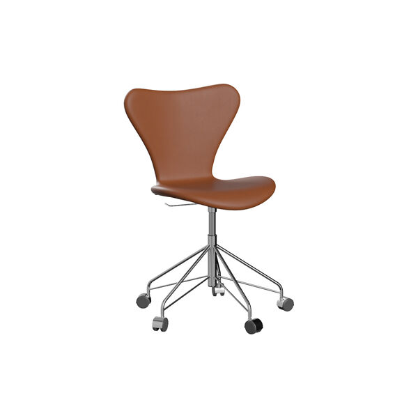 Series 7™ 3117 Fully Upholstered Office Chair, Essential walnut Series 7™ 3117 Fully Upholstered Office Chair, Essential walnut, Fritz Hansen