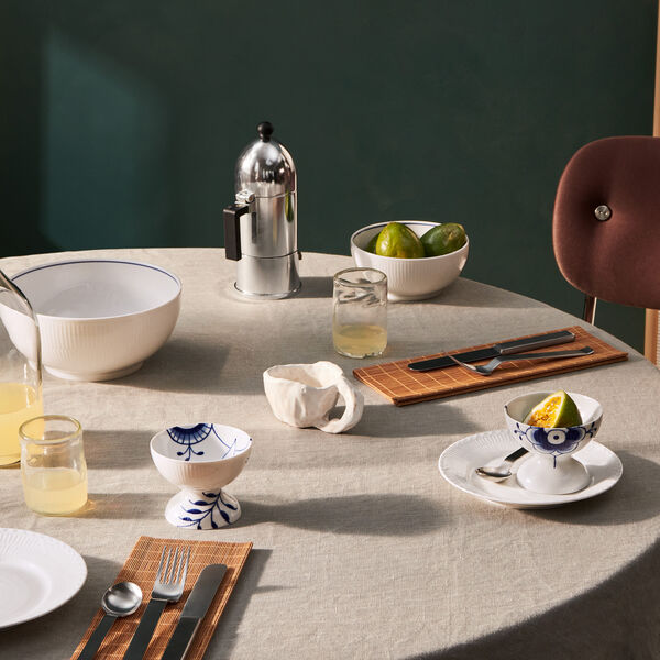 Blue&nbsp;Fluted&nbsp;Mega Bowl on&nbsp;Foot&nbsp;8 cm, Royal Copenhagen