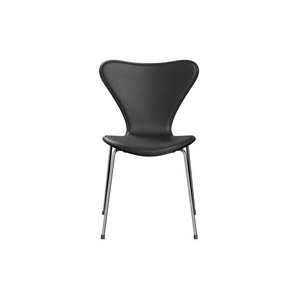 Series 7™ 3107 Front Upholstered Chair, Essential black, Fritz Hansen