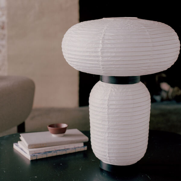Formakami JH18 Table Lamp, ivory white Formakami JH18 Table Lamp, ivory white, &Tradition