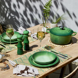 Signature pasta plate 22 cm,bamboo green, Le Creuset