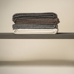 Samsø Throw, 00120 gotland brown, Silkeborg Uldspinderi