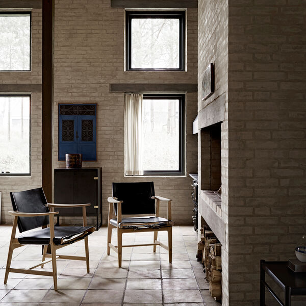 BM1106 Huntsman Chair, white oiled oak/black, Carl Hansen & S&oslash;n