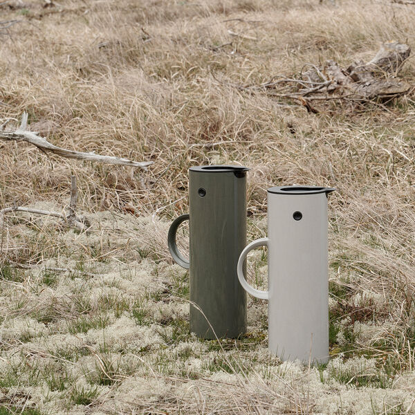 EM77 Vacuum Jug | 1 L | Dark forest, Stelton