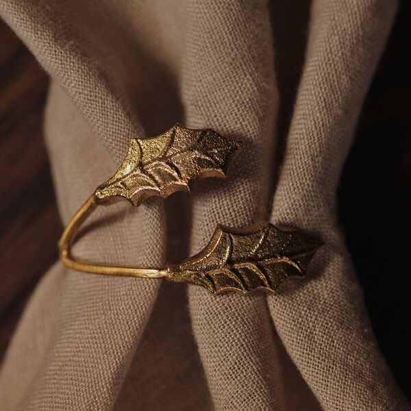 Holly Leaf Napkin Rings 4 pcs, brass, Ferm Living
