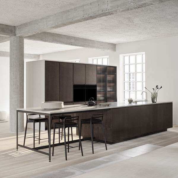 VIPP484 Cabin Counter Stool, dark oak/dark oak/black, Vipp