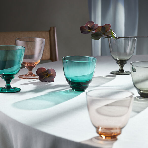 Flow Glass on Foot, emerald green, Holmegaard