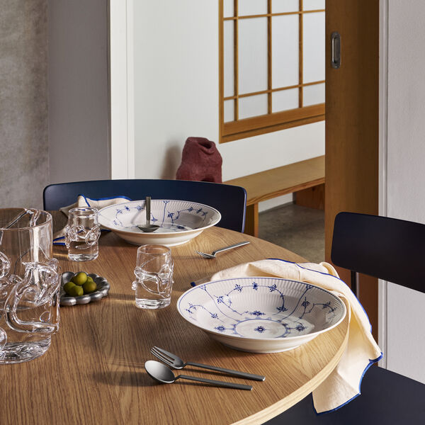 Blue Fluted Plain Deep Plate &Oslash; 27 cm, Royal Copenhagen