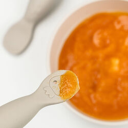 Tiny Farm Learning Spoon Set, sand, Done by Deer