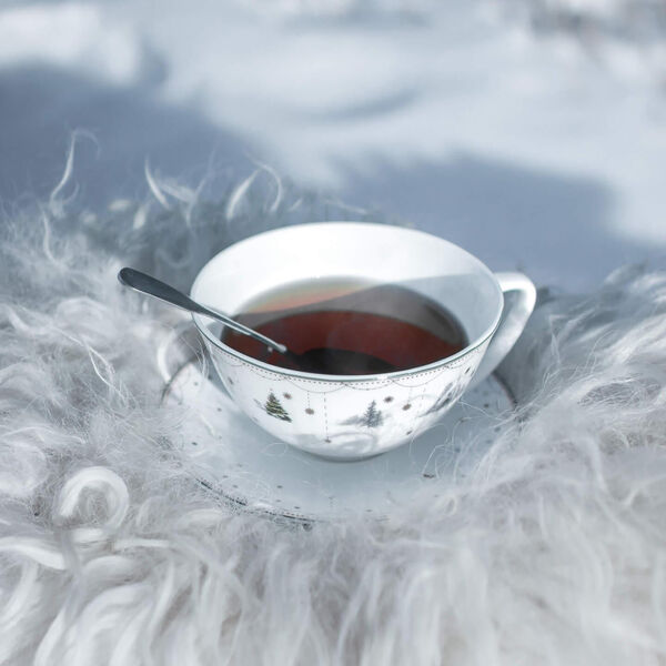 Christmas Morning Story | Tea mug with saucer, Wik & Wals&oslash;e