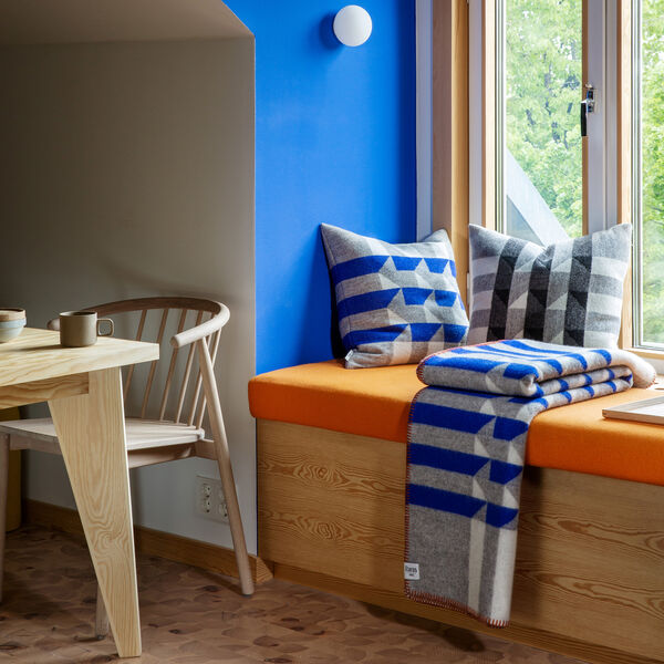 KVAM Throw, blue, R&oslash;ros Tweed