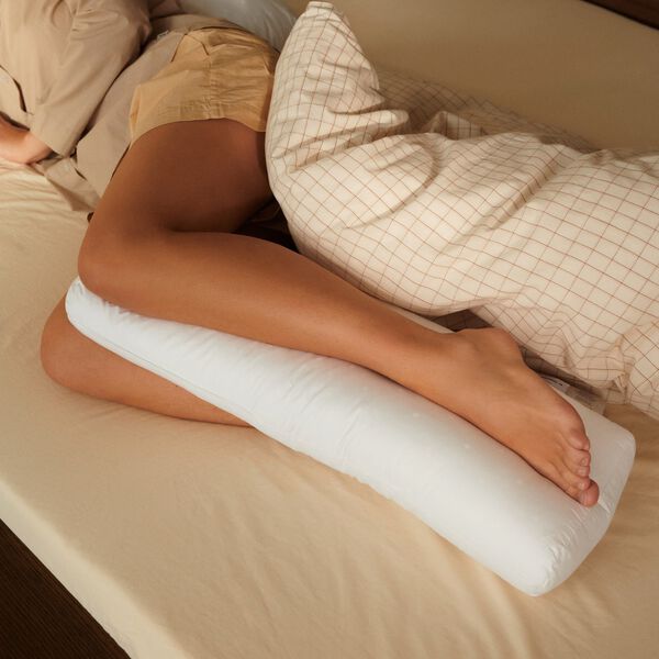 KneeAnkel Pillow, Nordic Sleep by Fossflakes