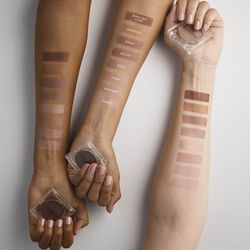 Shadow Velvet, Tromborg