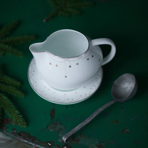 Christmas morning garlands | Saucer with saucer, Wik & Wals&oslash;e