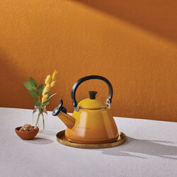 Kone Kettle, nectar, Le Creuset