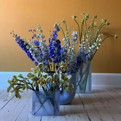 Ridge Vase, light blue/frosted glass, Muuto