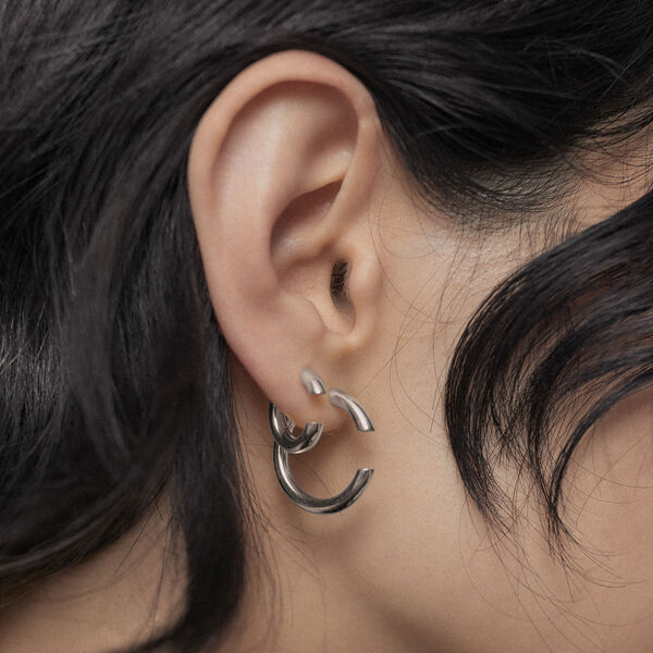 Disrupted Hoop, silver Disrupted Hoop, silver, Maria Black