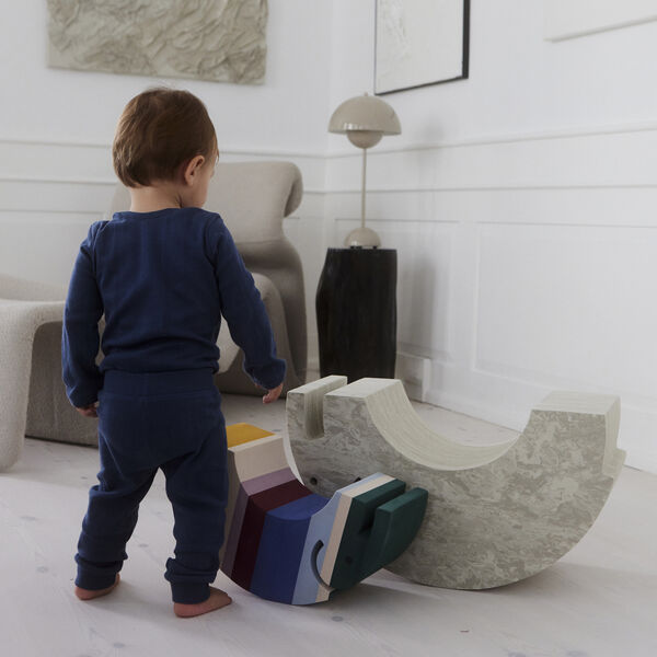 Elephant S, mountain, bObles