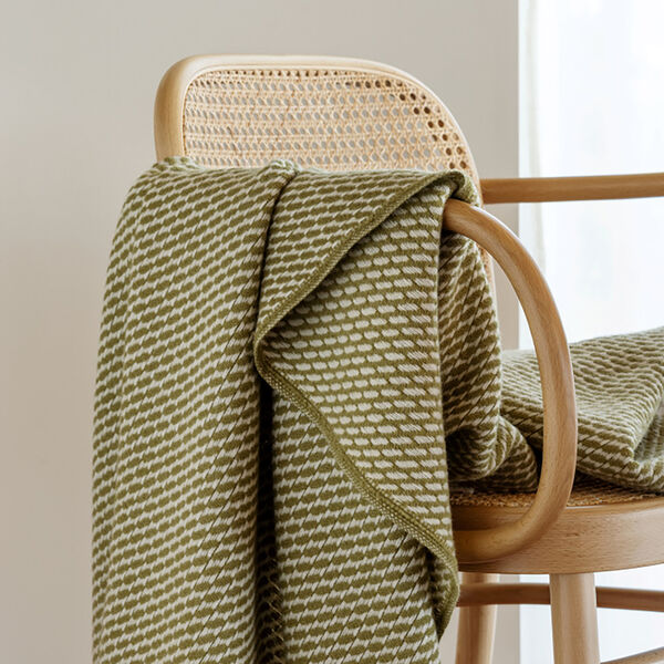 MELLO Throw, leaf green, R&oslash;ros Tweed