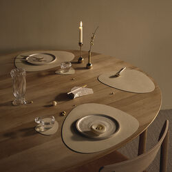 Nupo table mat Curve L, vanilla, LIND DNA
