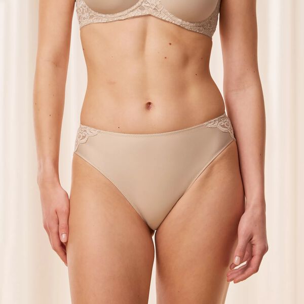 Amourette Tai Briefs, skin, Triumph