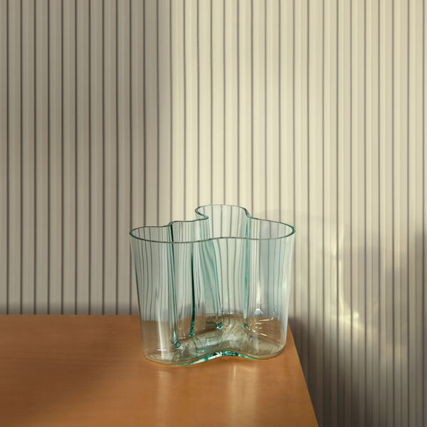 Alvar Aalto Vase 16 cm, recirculated glass, Iittala