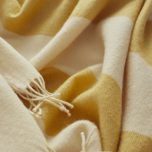 The Sweater Throw, 08007 golden yellow, Silkeborg Uldspinderi