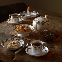 Star Fluted Christmas Deep Plate &Oslash; 17 cm, Royal Copenhagen