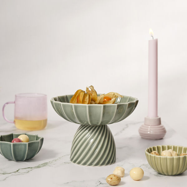 Samsurium Bowl on Foot, eucalyptus Samsurium Bowl on Foot, eucalyptus, Dottir Nordic Design